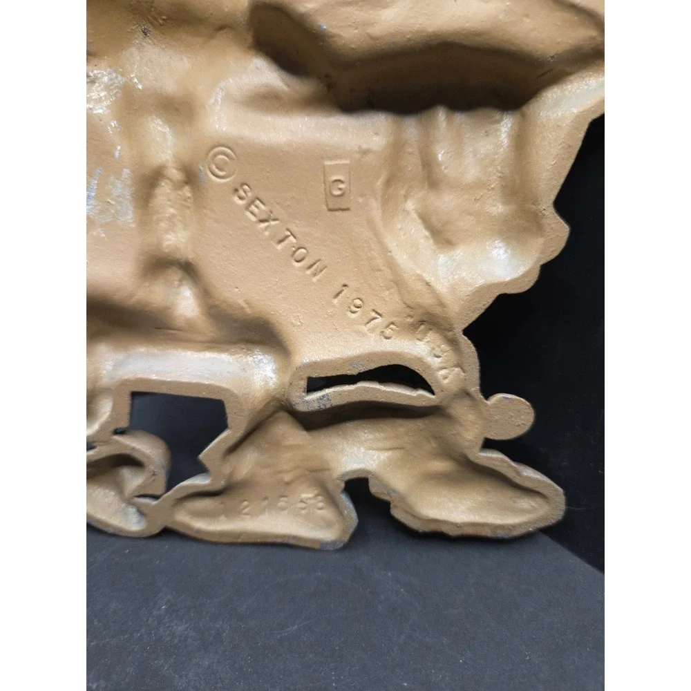 Vintage‎ Sexton 1975 Boy And Frog In Bathtub Cast Metal Wall Plaque Handpainted